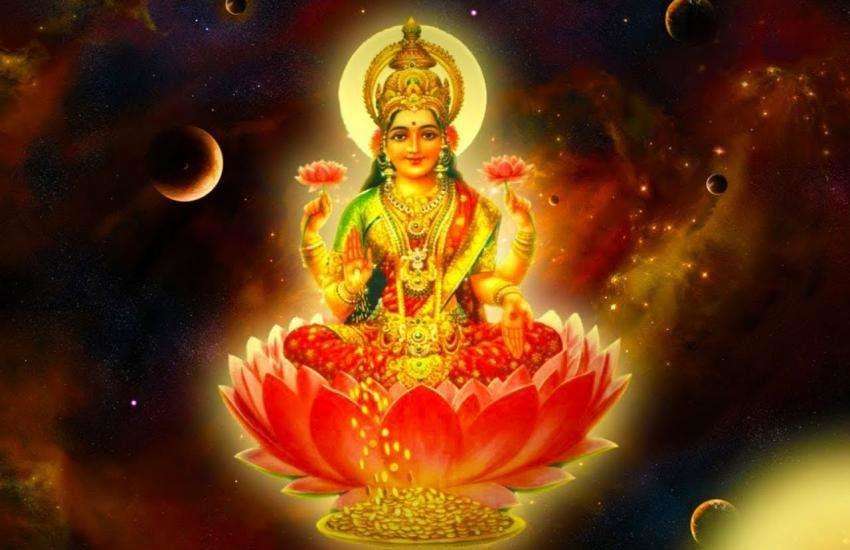 Diwali remedies: सालभर होगी मां लक्ष्मी की कृपा, बस कर लें ये अचूक उपाय