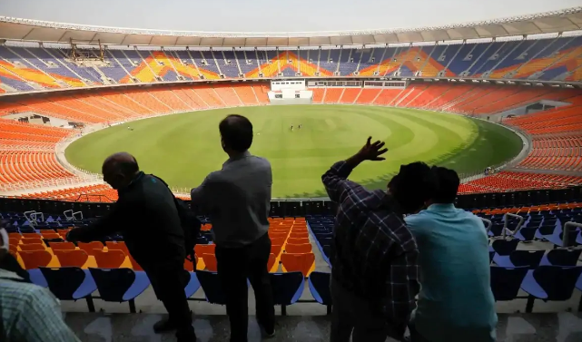 Ind vs Eng: कोरोना वायरस के चलते  भारतीय  फैंस को लगा बड़ा झटका, आई बुरी ख़बर