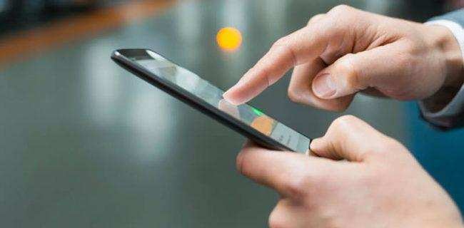 भारतीय स्मार्टफोन की मांग दुनिया भर में बढ़ रही है, इलेक्ट्रॉनिक्स निर्यात रिकॉर्ड संख्या में हैं