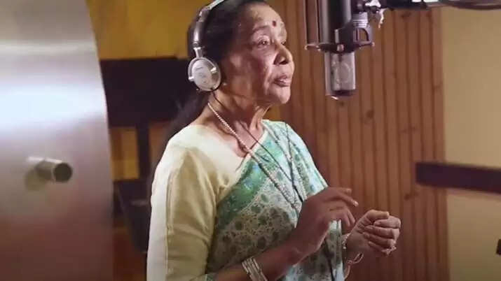 Asha Bhosle makes YouTube debut with new song ‘Main Hoon’