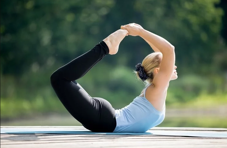 Yoga Tips; अपने आसन को बेहतर बनाने के लिए प्रभावी विशेषज्ञ युक्तियाँ को जानें