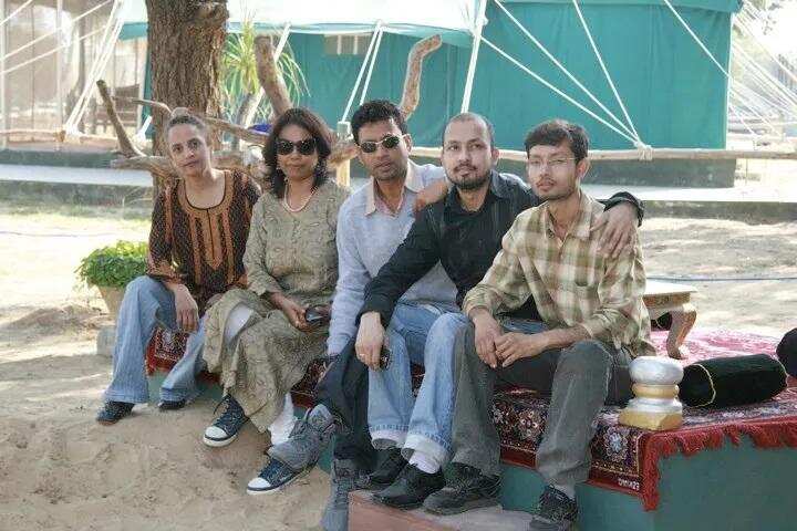 Irrfan Khan: क्या आपने पहचाना बॉलीवुड के इस सुपरस्टार दिवंगत अभिनेता को