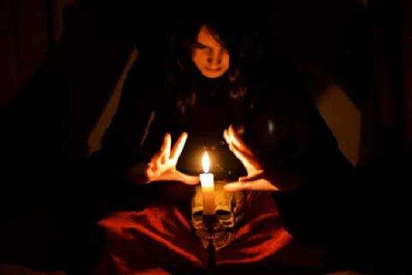 काला जादू : जादू टोने का शक है तो अवश्य करें जाप इस मंत्र का