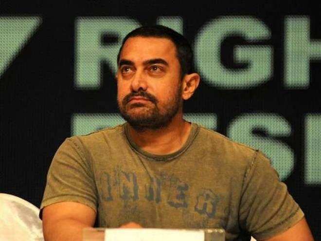 ‘ठग्स ऑफ हिंदोस्तान’ की धज्जिया उड़ने पर आमिर खान ने दिया मुंह तोड़ जवाब
