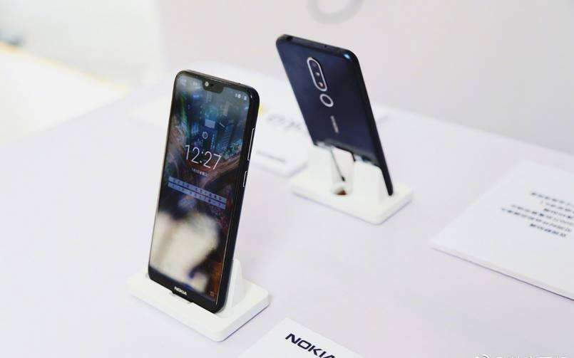 Nokia X6 स्मार्टफोन लाँच हुआ, देखिये तस्वीरों में