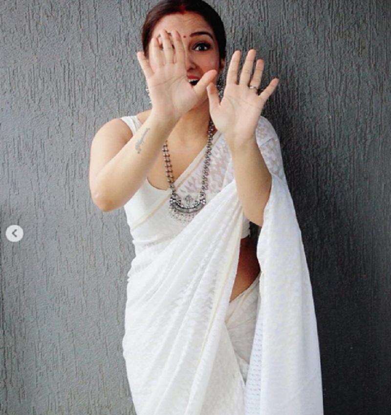 सोशल मीडिया पर कहर ढा रही हैं धीरज धू​पर की वाइन विन्नी अरोड़ा