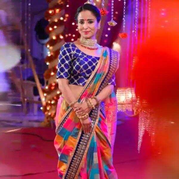 TV Actress: टीवी की इन हसीनाओं ने पर्दे पर निभाया ग्लैमरस सासू मां का किरदार