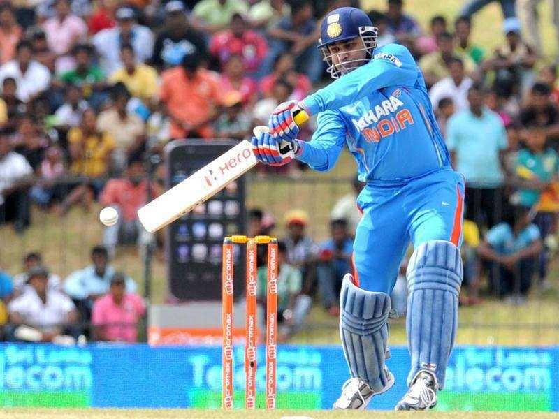 4 ऐसे दिग्गज भारतीय बल्लेबाज  जो वनडे मैच की पहली गेंद पर हुए आउट