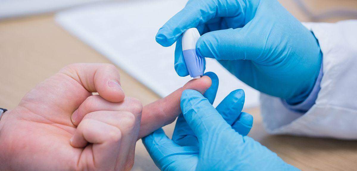 रैपिड रक्त परीक्षण अब गंभीर कोविद -19 के उच्चतम जोखिम वाले रोगियों की पहचान कर सकता है,जानें रिपोर्ट