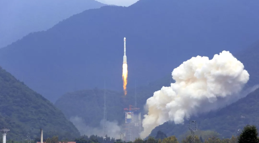 चीन ने 5 नए उपग्रह लॉन्च किए है। 