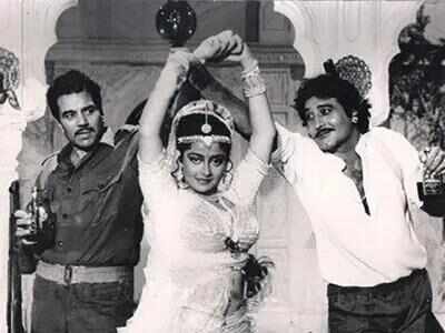 Actress Sripradha dies: कोरोना की वजह से इस मशहूर अभिनेत्री का हुआ निधन, रवि किशन ने जताया शोक