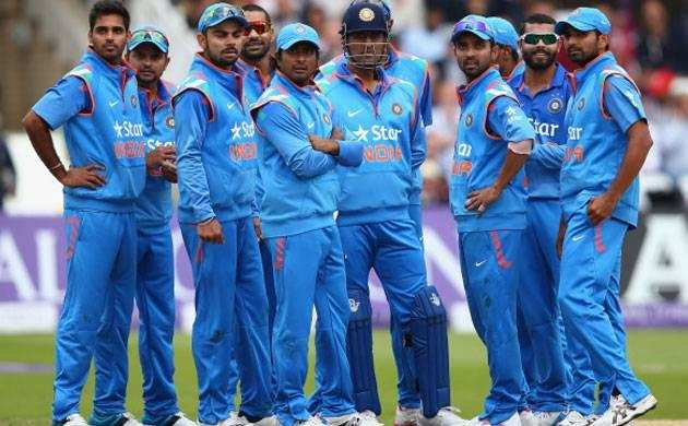 INDvENG ODI सीरीज:धोनी और कोहली के बीच होगी श्रेष्ठता की जंग