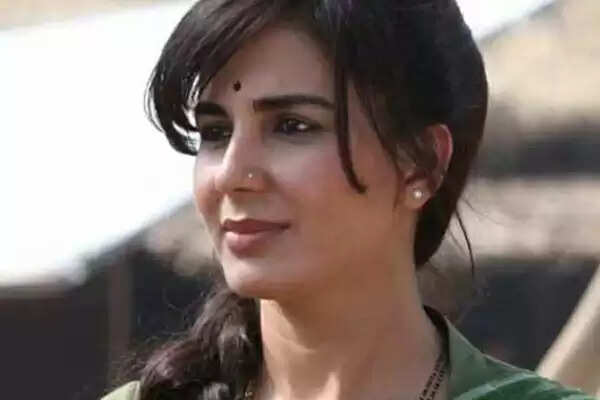 पति साहिल सहगल से अलग हुईं Kirti Kulhari