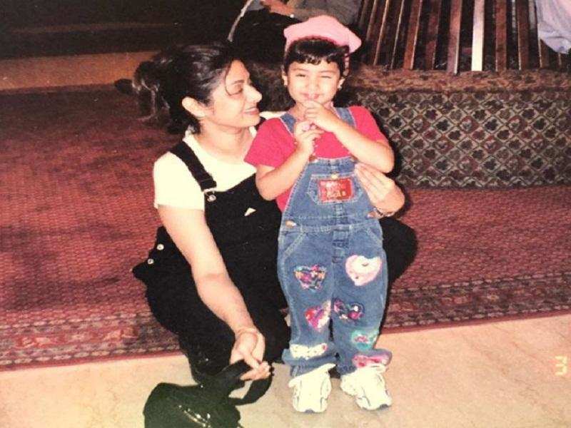 जाह्नवी कपूर ने अपनी मां श्रीदेवी के जन्मदिन पर किया याद, शेयर की ये खास तस्वीर