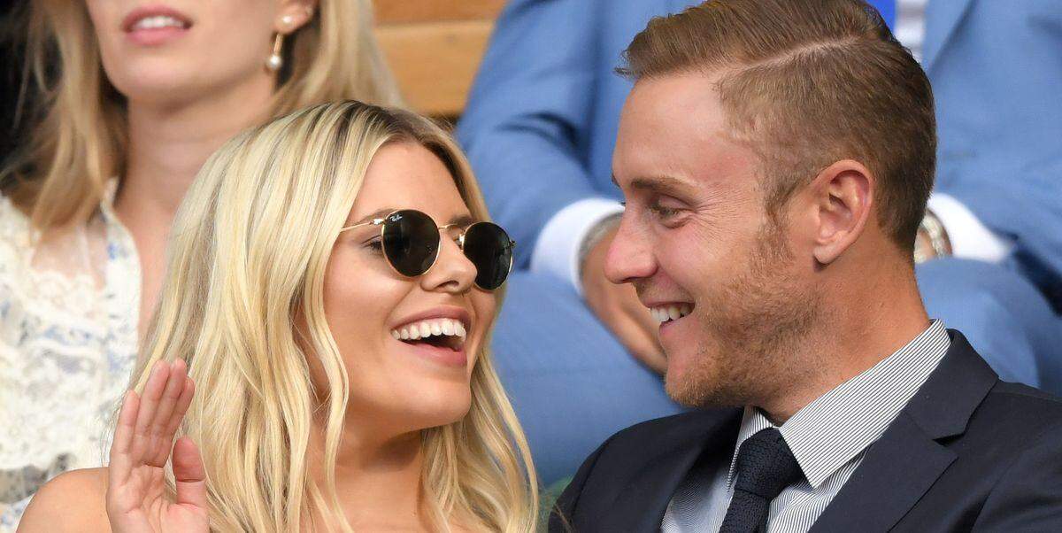 नए साल के मौके पर  Stuart Broad  ने  अपनी गर्लफ्रेंड से की सगाई,  सोशल मीडिया शेयर की PHOTO