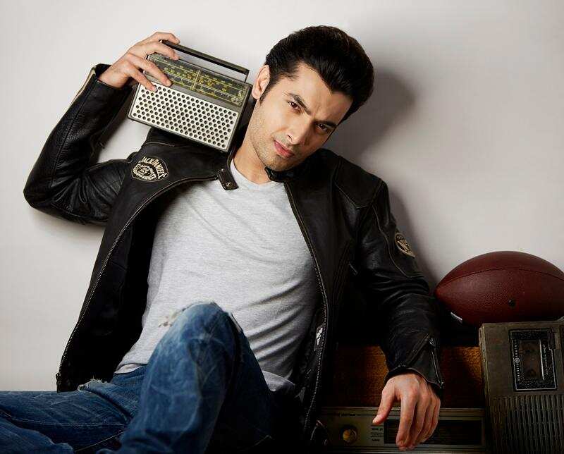 Sharad Malhotra COVID19: टीवी के मशहूर अभिनेता शरद मल्होत्रा हुए कोरोना वायरस से पॉजिटिव, पत्नी की रिपोर्ट पर किया खुलासा