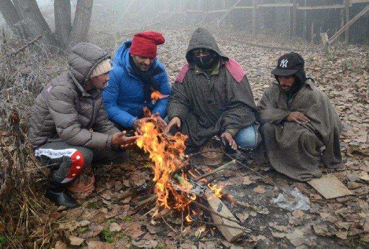 Srinagar में सीजन की सबसे ठंडी रात