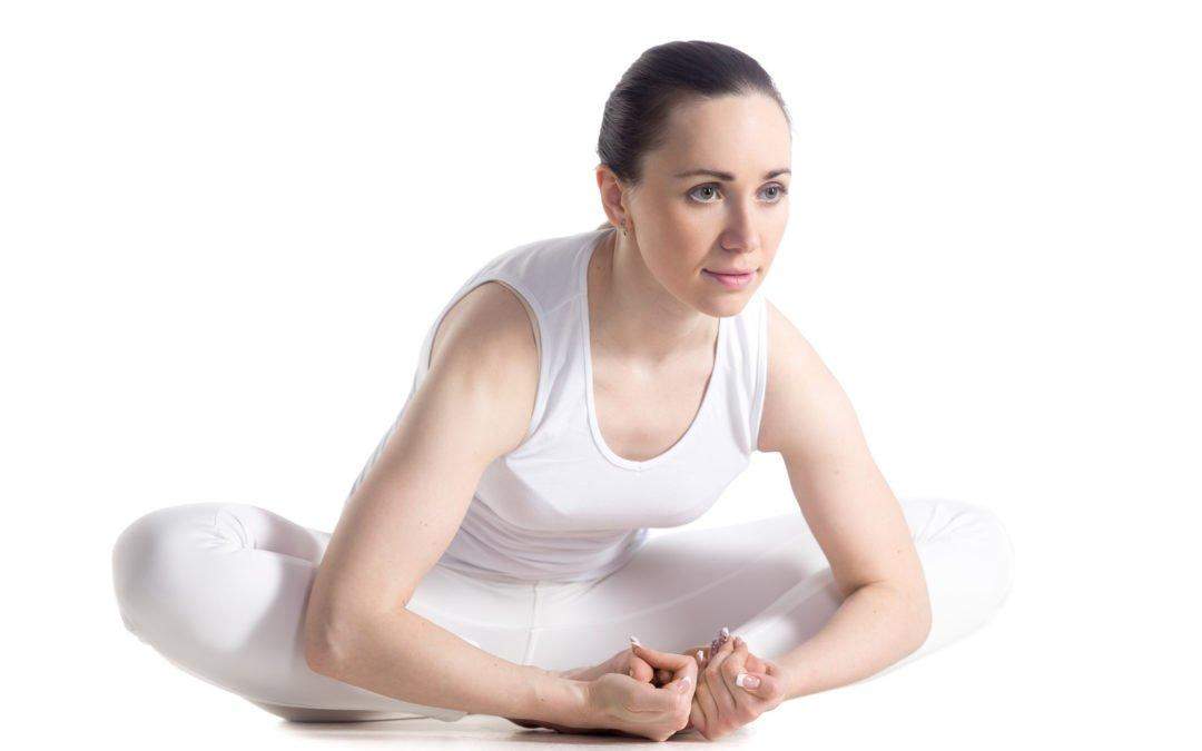 सेहतमंद और त्वचा का निखार बनाए रखने के लिए, प्रतिदिन करें इन योगासन का अभ्यास