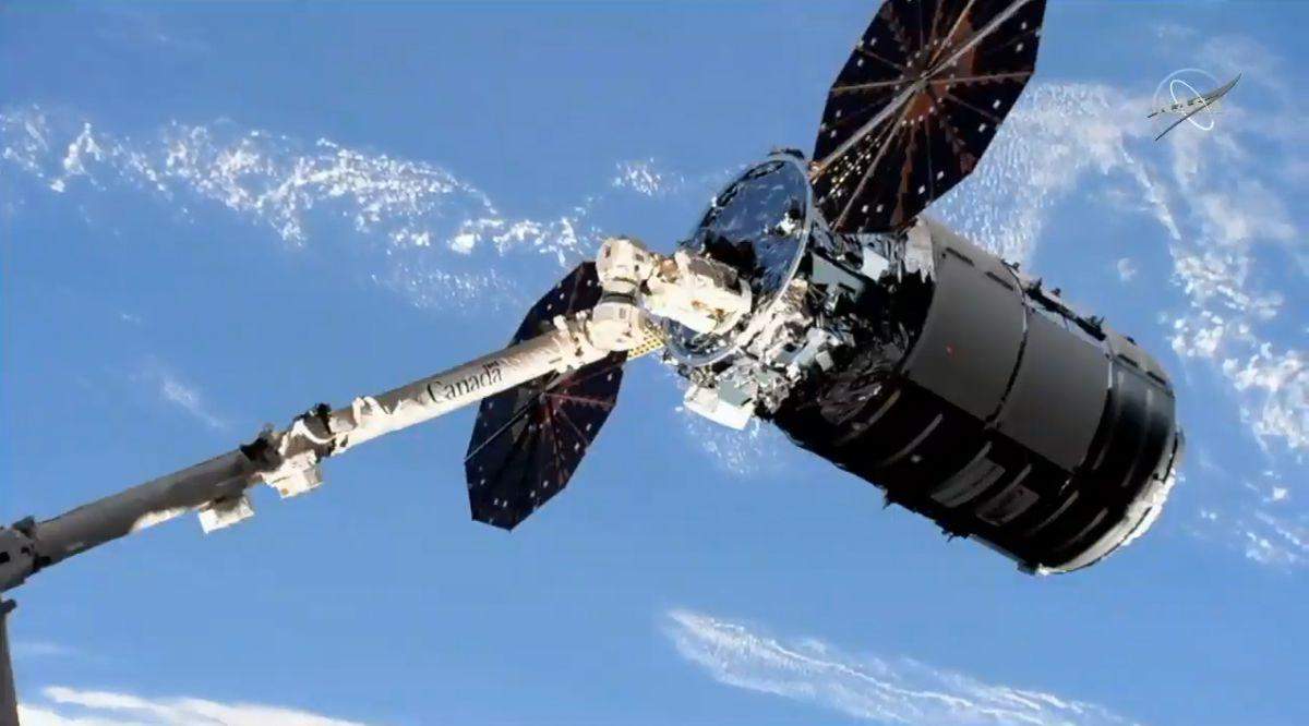 4 नवंबर को साइग्नस कार्गो शिप अंतरिक्ष स्टेशन पर आता है
