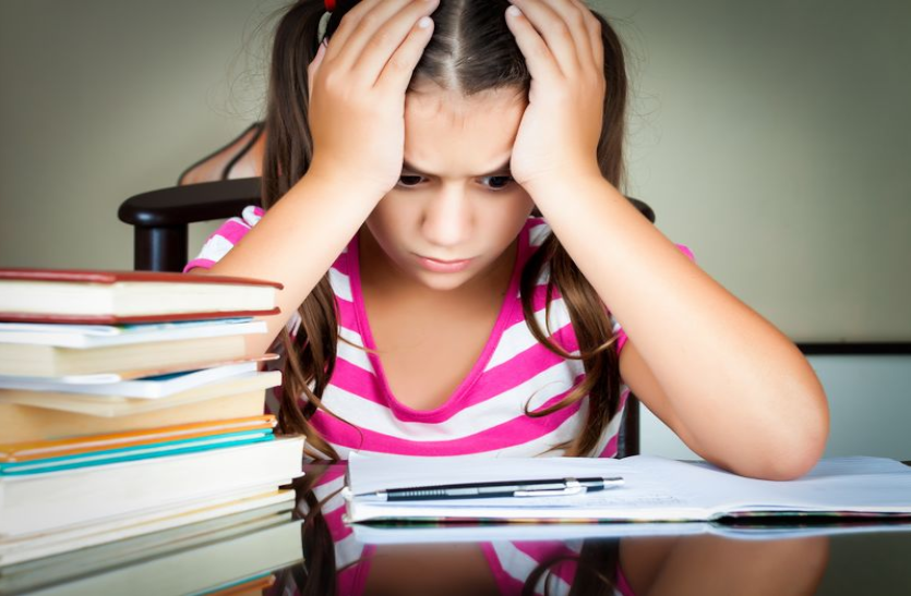 Stress Tips: अगर बच्चे तनाव में हैं तो ऐसा करने से बचें