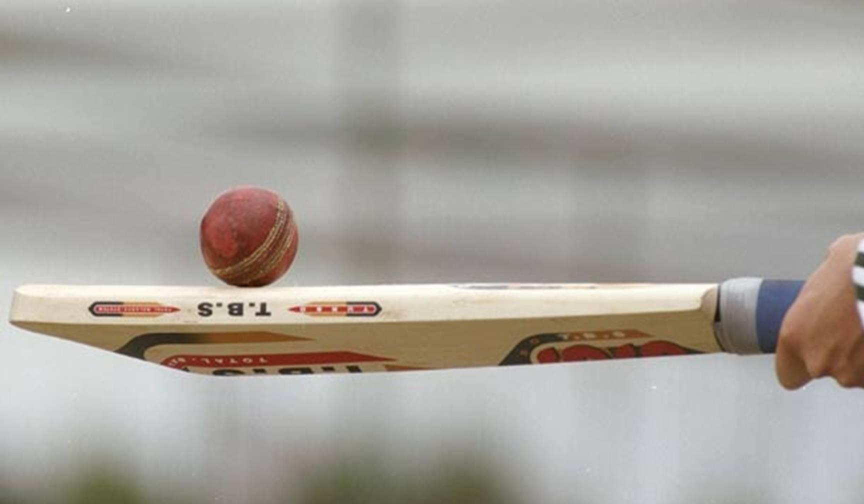 चैंपियंस ट्रॉफी: ये है वो क्रिकेटर जिसके बल्ले पर नाचती थी गेंद! ऐसा रिकॉर्ड जो कोई नहीं तोड़ पाया आज तक