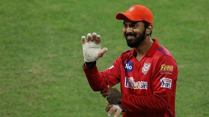 IPL 2021: जानिए  किस बल्लेबाज ने कितने बार जीती है Orange Cap, देखें अब तक की पूरी लिस्ट