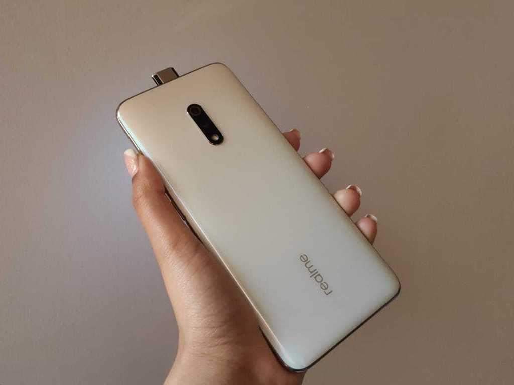Realme X स्मार्टफोन के लिए भारत में जारी कर दिया गया है नया अपडेट