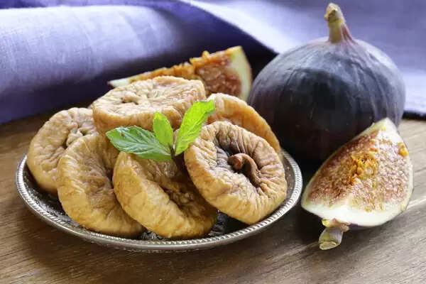 Dried figs: सूखे अंजीर खाने से अनेक फायदे मिलते है,शरीर स्वस्थ रहेगा