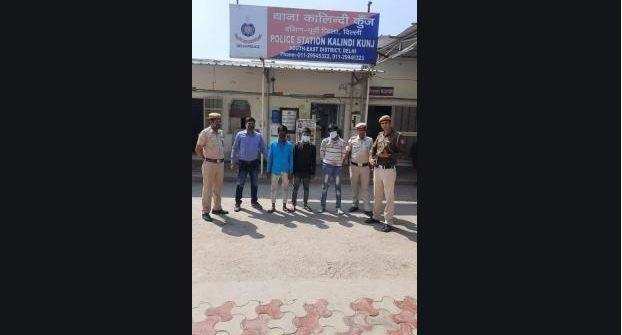 Delhi : ट्यूशन पढ़ाने जा रहे शिक्षक से लूटपाट, 3 गिरफ्तार