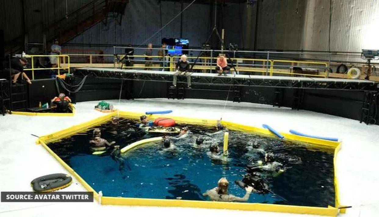 Avtaar 2: अवतार 2 फिल्म से सामने आया अभिनेत्री केट विंसलेट का पहला लुक, सोशल मीडिया पर वायरल