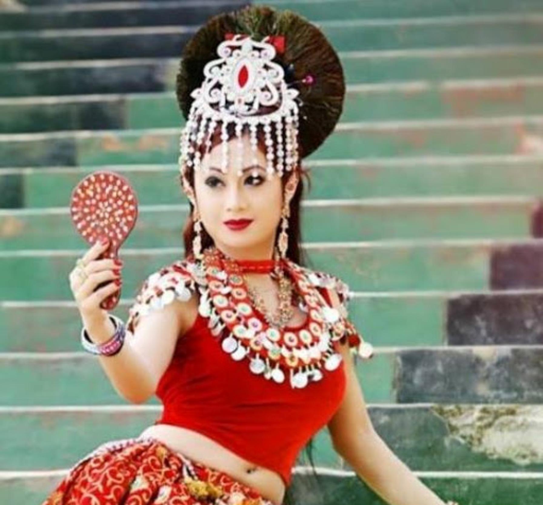 ये है दुनिया की सबसे सूंदर किन्नर, जानिए इसके बारे में !