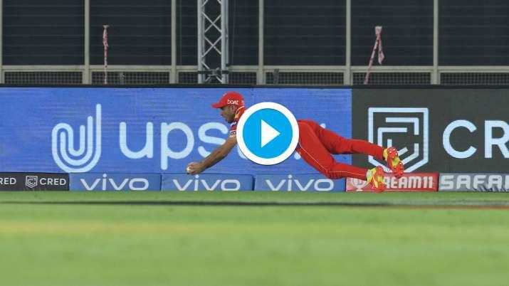 IPL 2021: रवि बिश्नोई ने लपका असंभव सा कैच, VIDEO  देख होगी हैरानी