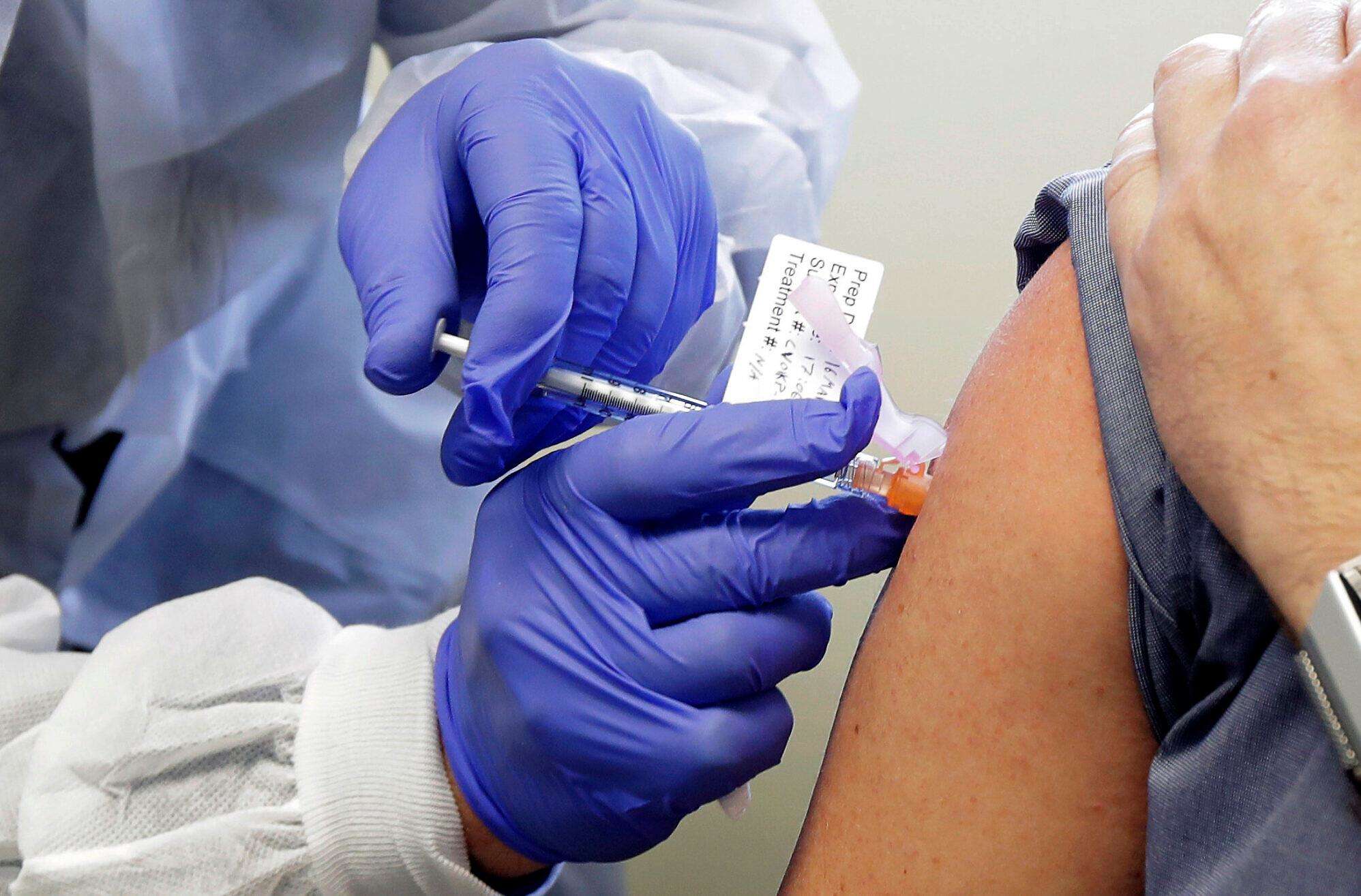 Corona vaccine:ऑक्सफर्ड यूनिवर्सिटी की वैक्सीन का होगा ट्रायल, सीरम इंस्टीट्यूट को मिली अनुमति