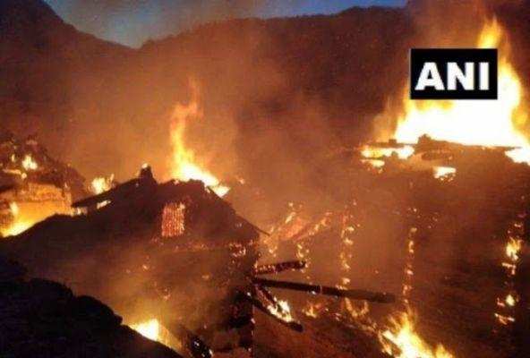 Himachal : आग लगने से सात घर जलकर राख