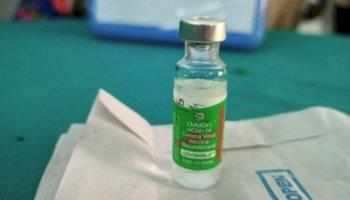 Chandigarh में पार्ट-टाइम सफाईकर्मी को लगा पहला कोरोना वैक्सीन