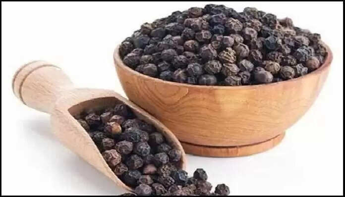 Kali mirch totke do these upay for luck and money&nbsp;