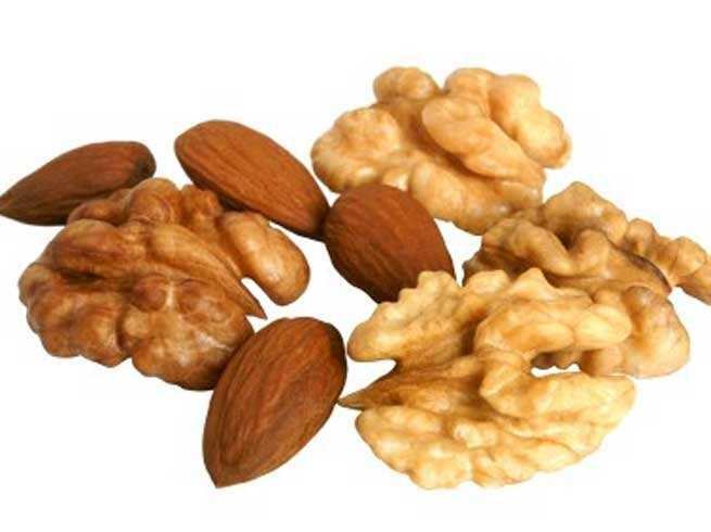 पुरूषों की क्षमता के लिए है सबसे बेहतर है बादाम, अखरोट और मेवे