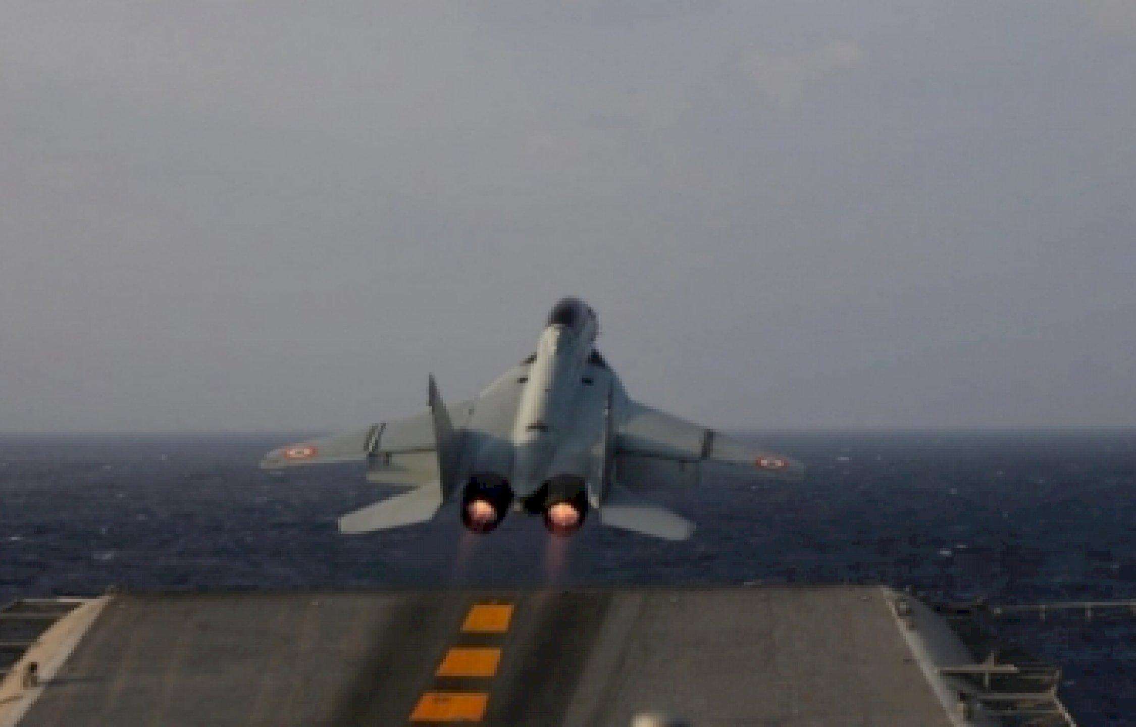 अरब सागर में MiG-29 दुर्घटनाग्रस्त, एक पायलट लापता