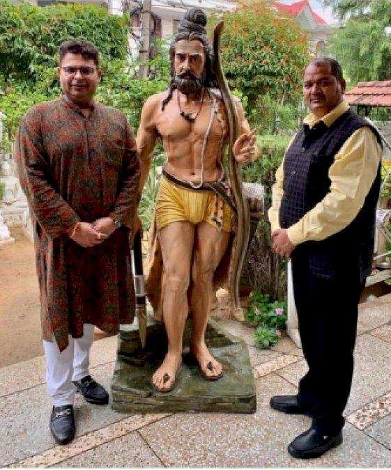 मूर्तियों के बहाने अब ब्राह्मण वोटों पर राजनीतिक दलों की नजर