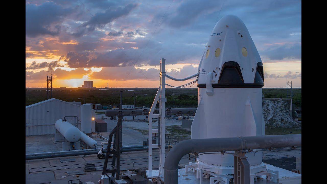   SpaceX ने क्रू ड्रैगन का वीडियो रिलीज किया।    