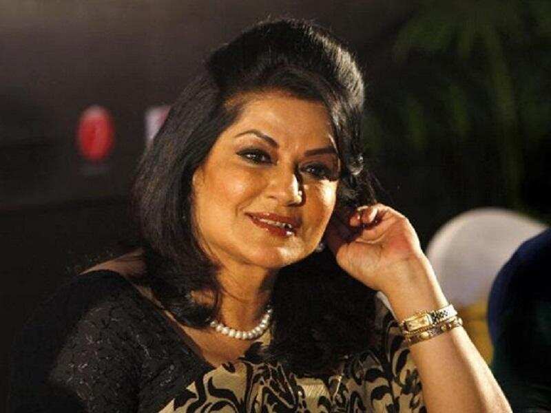 बीमार बेटी की देखभाल करना चाहती हैं मौसमी चटर्जी, बॉम्बे HC से मांगी इजाजत?