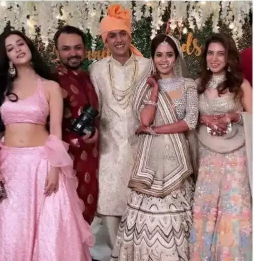 Sana Sayyad wedding: टीवी अभिनेत्री सना सैयद ने रचाई बॉयफ्रेंड के साथ शादी, सामने आई तस्वीरें