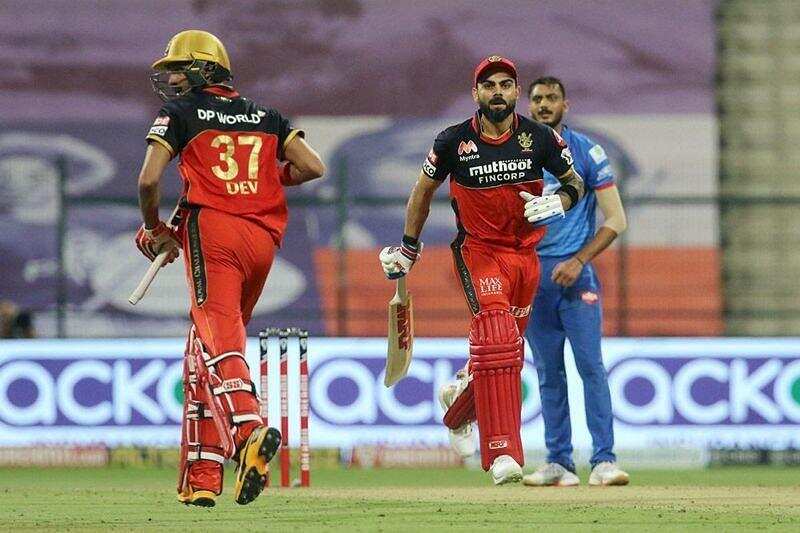 IPL 2021:  DC को मात देकर  Points table में टॉप पर  पहुंची RCB, जानिए बाकी टीमों का हाल
