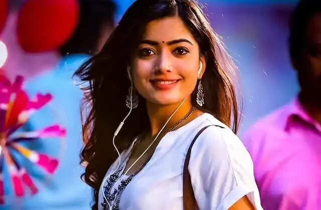Rashmika Mandanna: अमिताभ बच्चन की फिल्म डेडली में नजर आएंगे रश्मिका मंदाना, मेकर्स से वूसली मोटी रकम