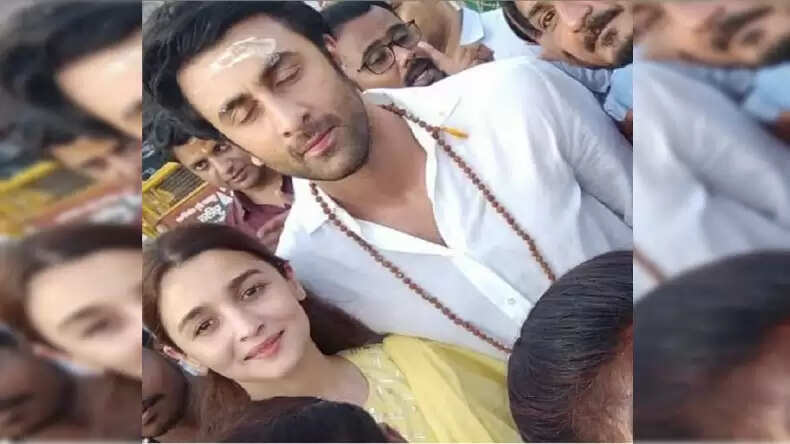 Alia-Ranbir: KRK ने रणबीर कपूर-आलिया भट्ट को लेकर किया दावा, कहा शादी के 15 साल के अंदर हो जाएगा इनका तलाक