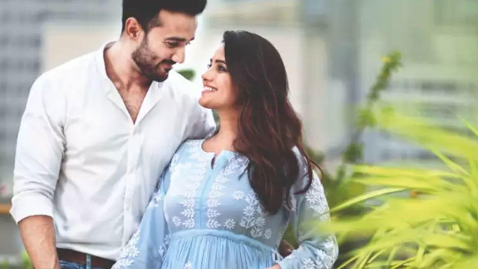 Anita Hassanandani: पहली बार अनीता और रोहित ने दिखाई बेटे आरव की झलक, वायरल हो रहा क्यूट अंदाज