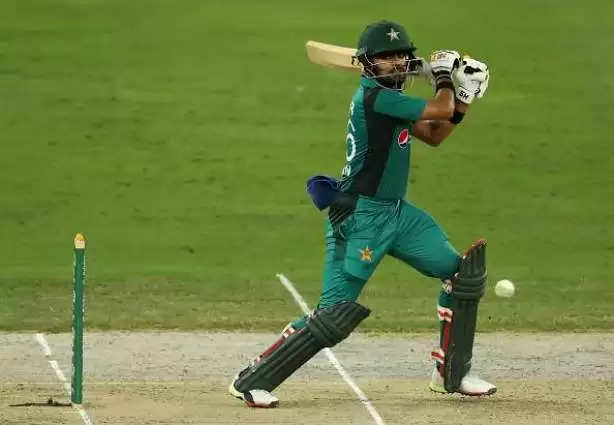 Eng vs Pak 2nd T20 : इस मामले में  Babar Azam ने  विराट – फिंच के विश्व रिकॉर्ड की बराबरी