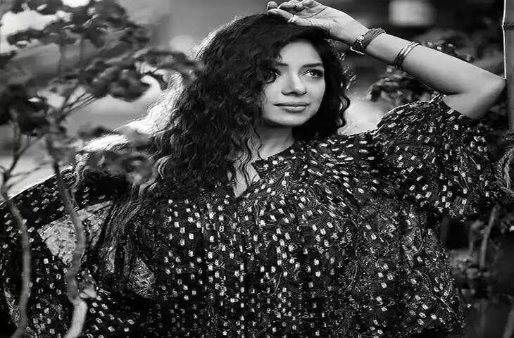 Rupali Ganguly: सोशल मीडिया पर वायरल हो रहा टीवी की अनुपमा का स्टाइलिश फोटोशूट