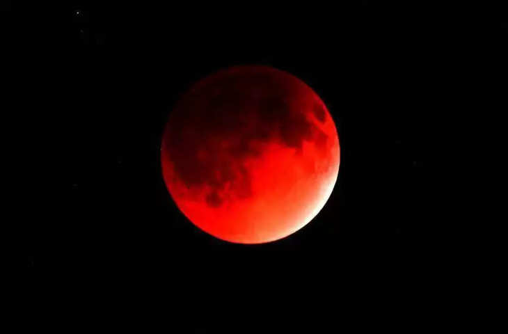 Chandra grahan 2022 on 16 may vaishakh purnima know why its called blood moon