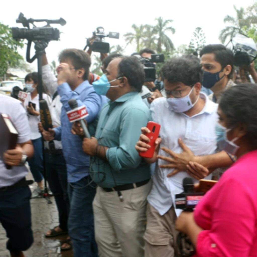 SSR Death Case: सोशल मीडिया पर ट्रेंड में #ArrestSSRKillers, लोग कर रहे मांग